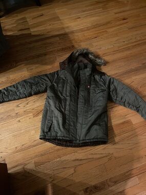 Vintage Olive Green Hooded Winter Jacket